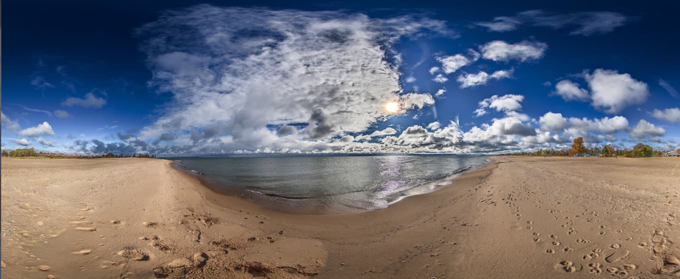 Panoramic view of the beach at Oscoda Lakeside Hotel